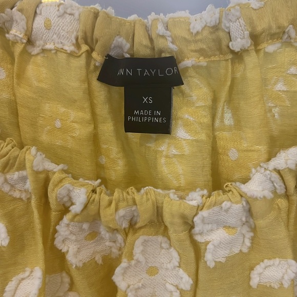 Ann Taylor Yellow & White Floral Blouse - Picture 4 of 6
